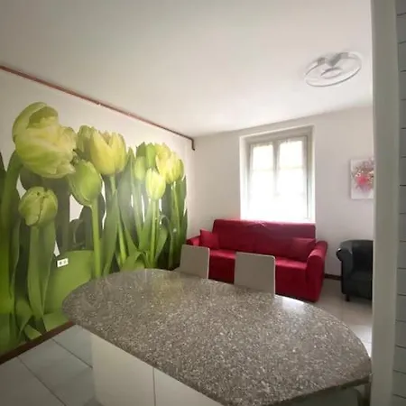 A Due Passi Dal Lago 013075-cni-01284 Apartment